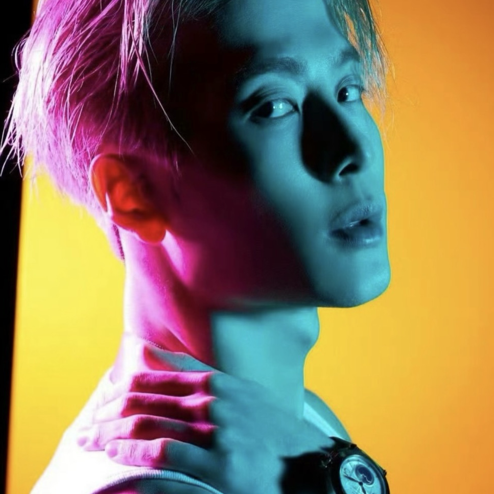 Foto aktivitas terbaru Jackson (GOT7)