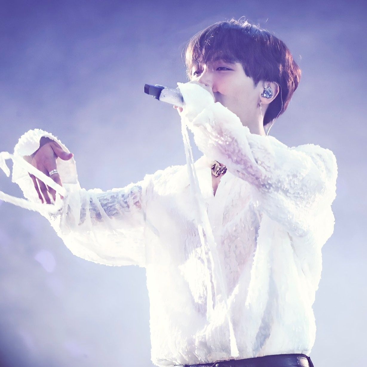 제이홉 (방탄소년단) 최근 활동샷