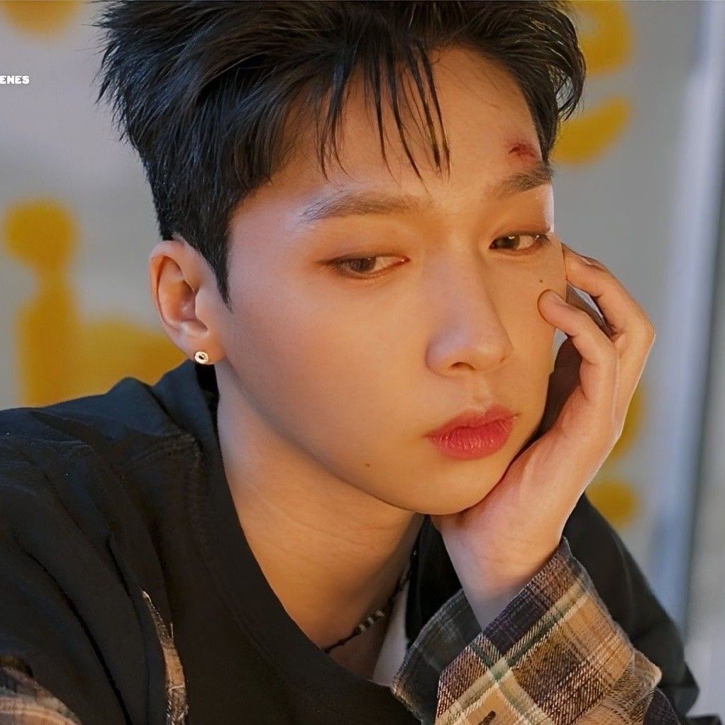 Behind-the-scenes cut of Jeong Sewoon
