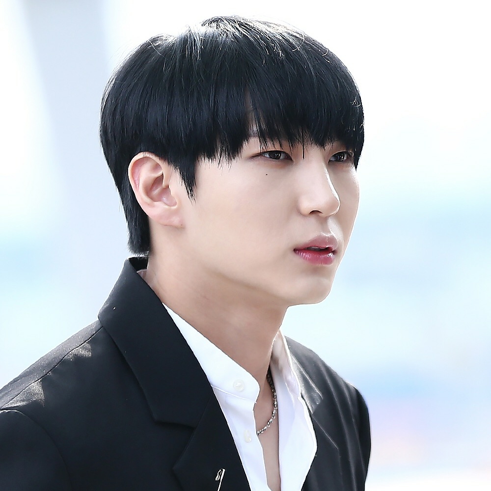 Behind-the-scenes cut of VIXX