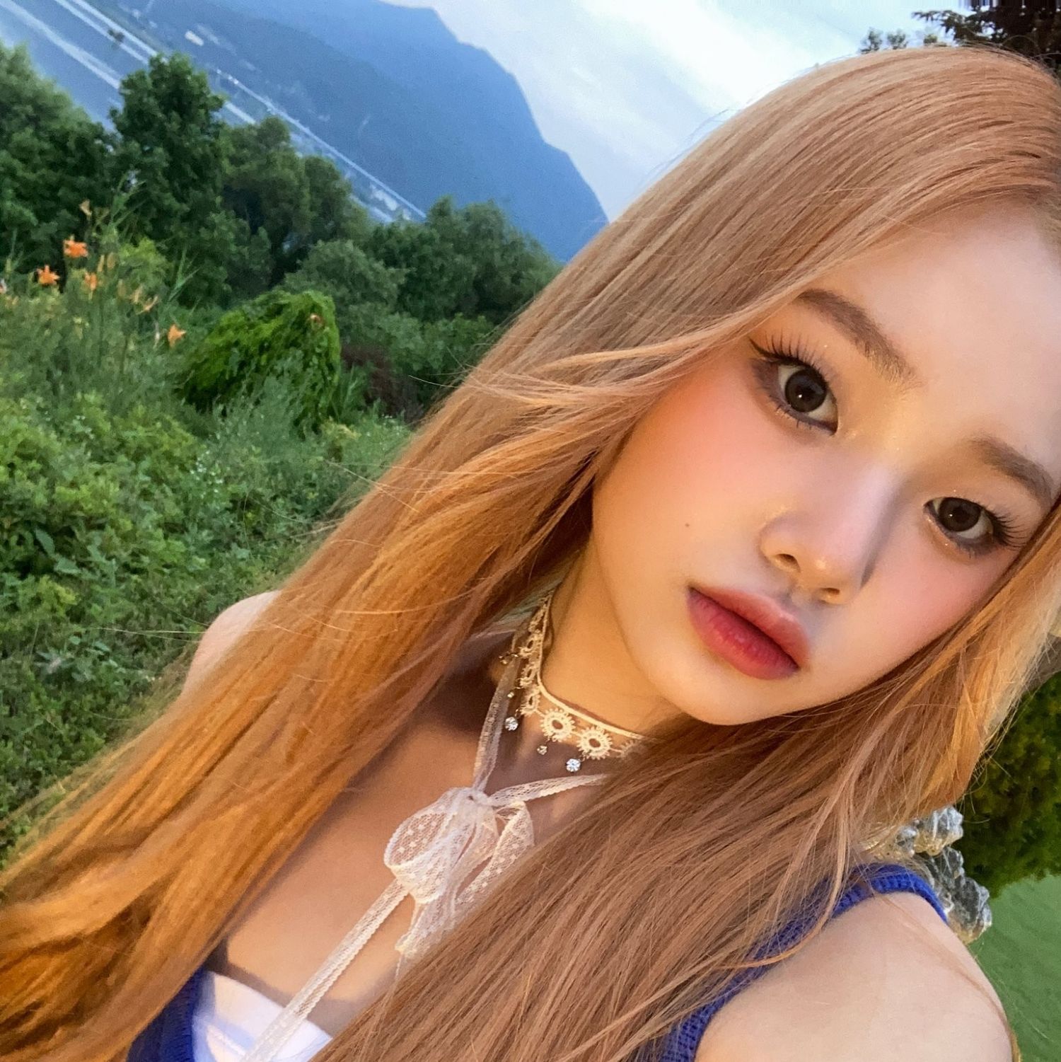 Behind-the-scenes cut of Park Boeun (CLASS:y)