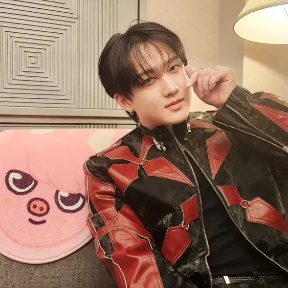 Latest photo of Changbin (Stray Kids)