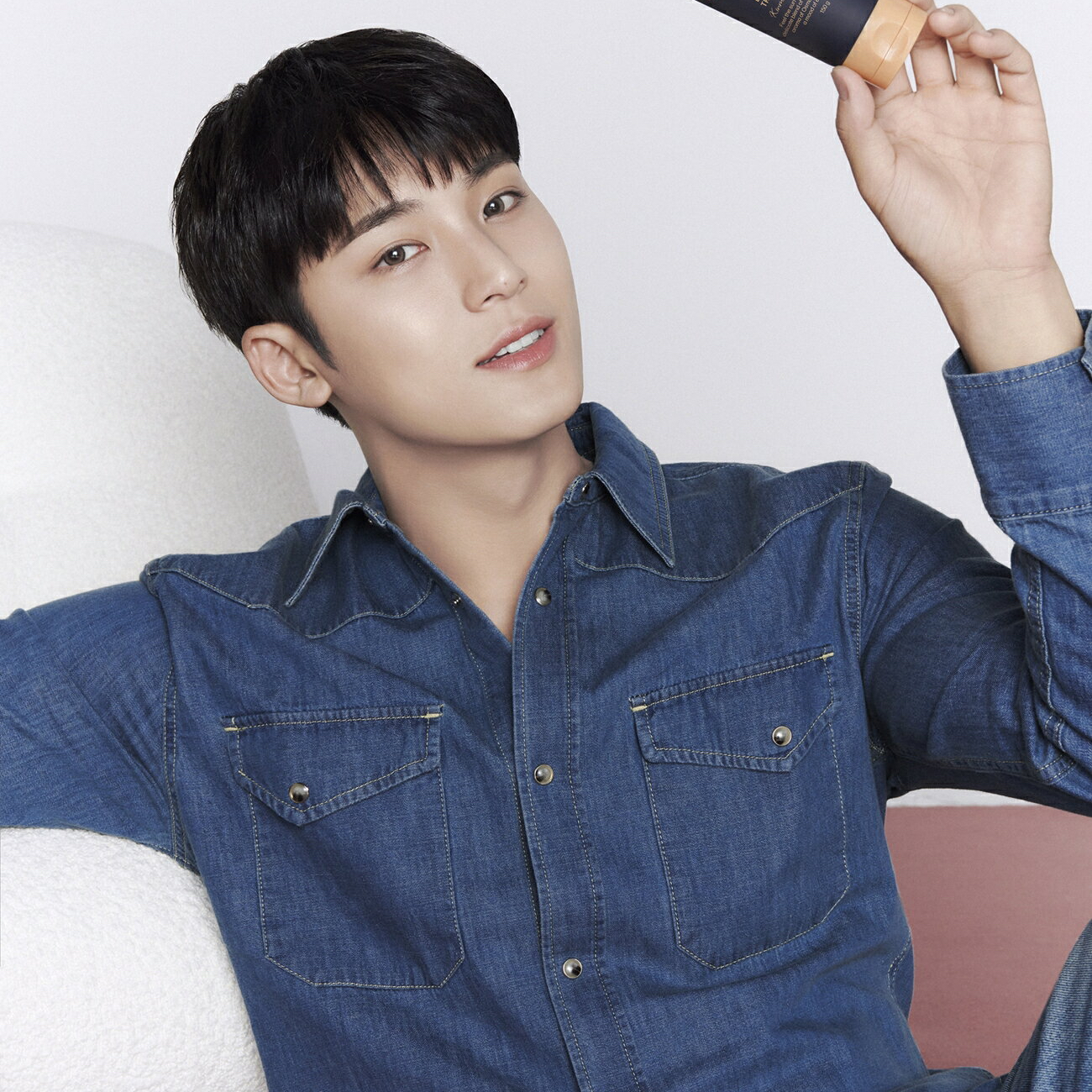 Recent activity shot of Mingyu (SEVENTEEN)