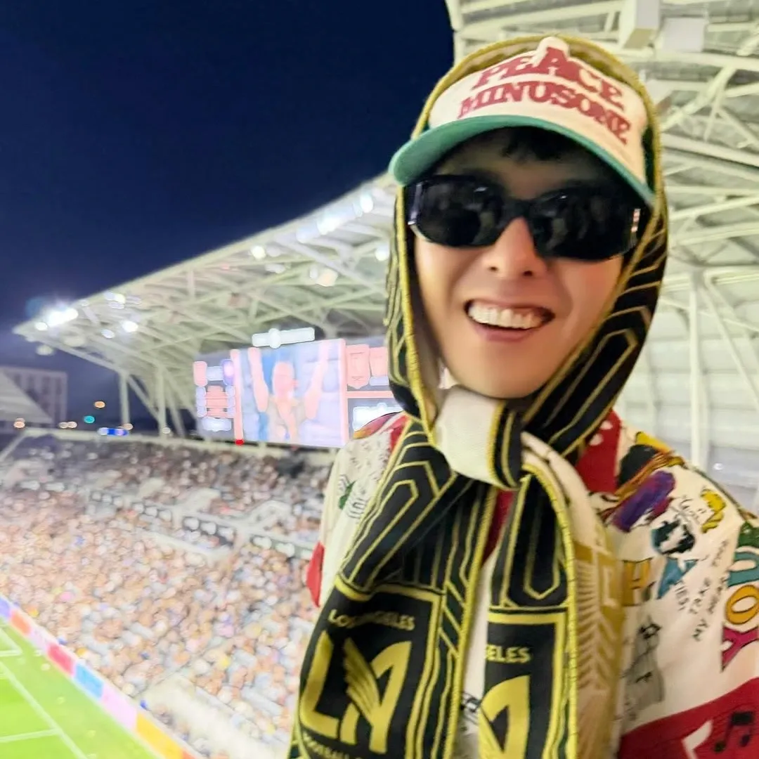 Recent activity shot of G-DRAGON (BIGBANG)