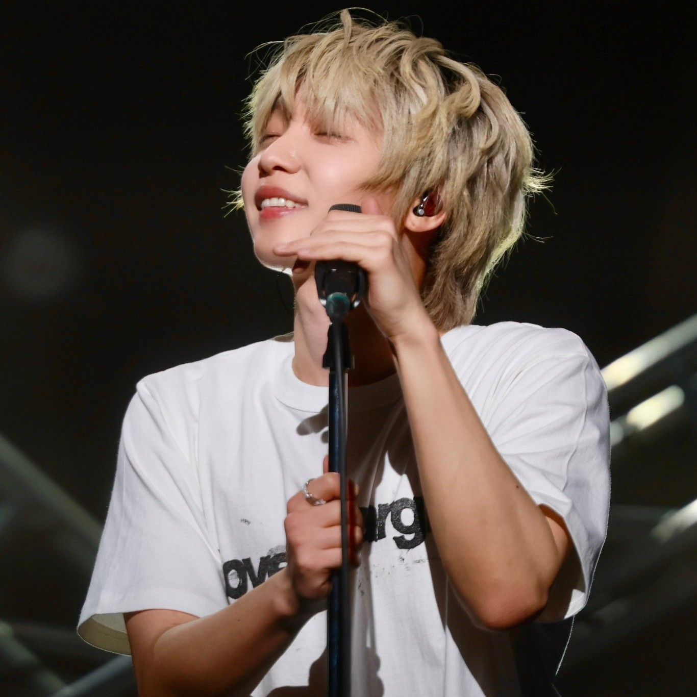 Potret di balik layar Jeong Sewoon