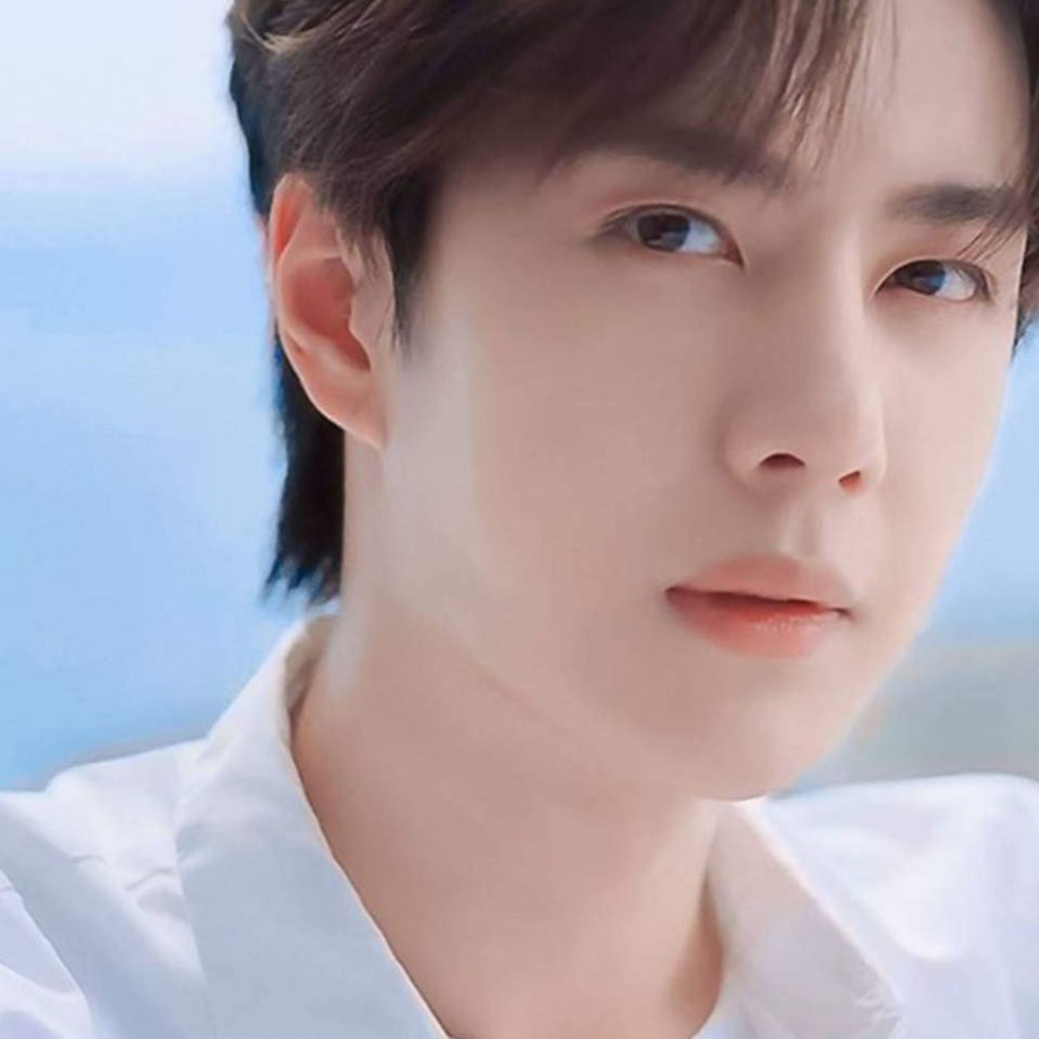 A moment captured by Wang Yibo's fan