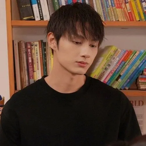 Recent activity shot of Jun (SEVENTEEN)