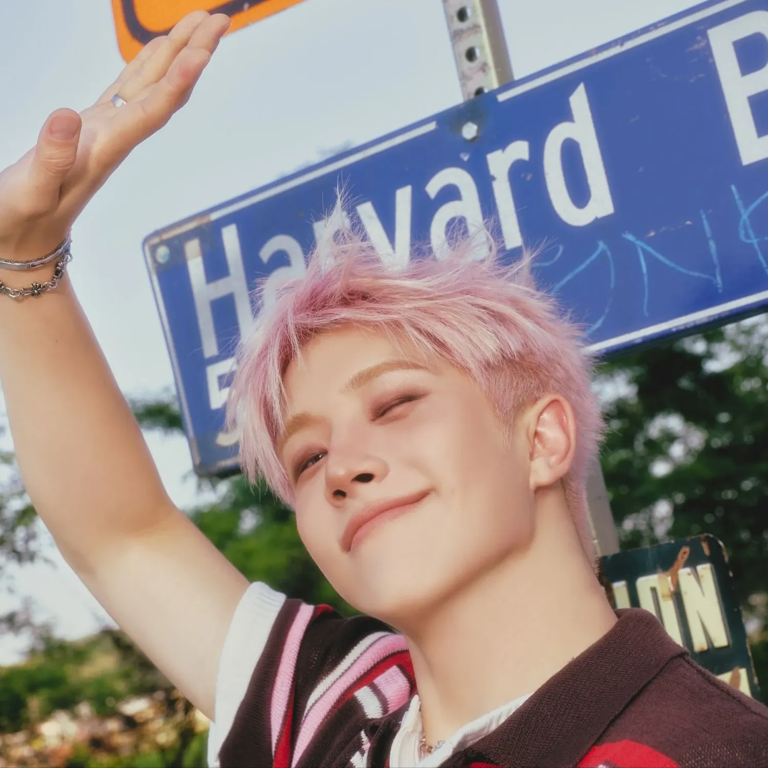 A moment captured by Jinjin (ASTRO)'s fan