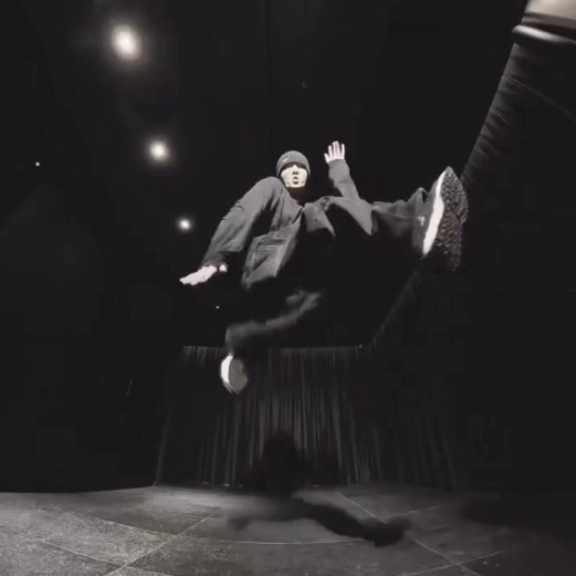 Potret di balik layar Jungkook (BTS)