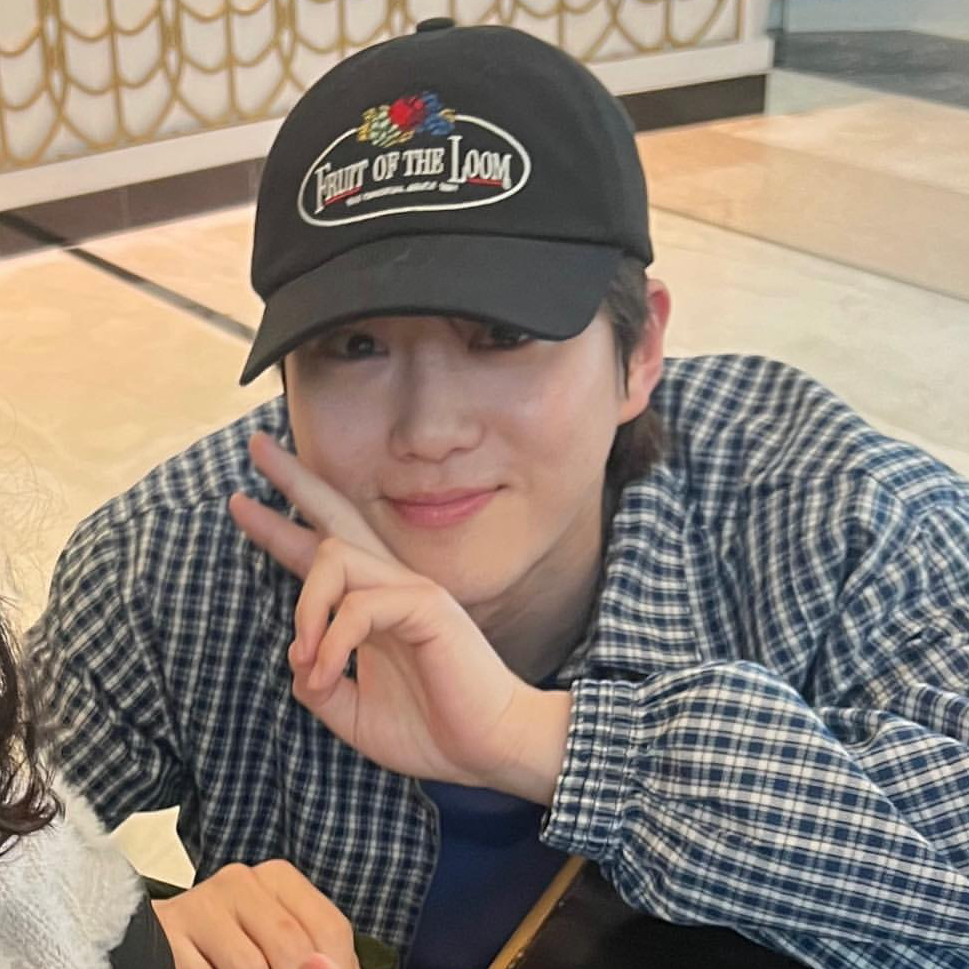 A moment captured by Suho (EXO)'s fan