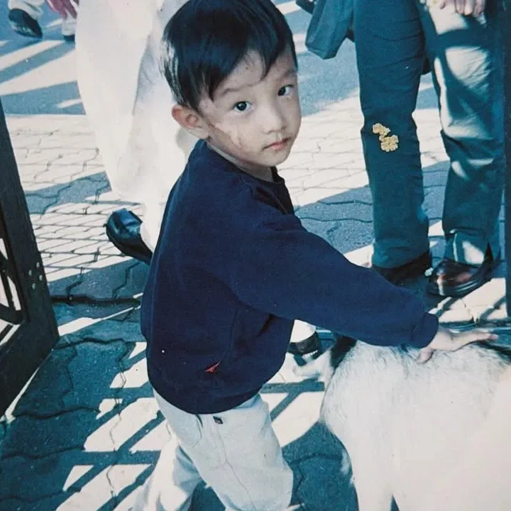 도겸 (세븐틴)의 비하인드 컷