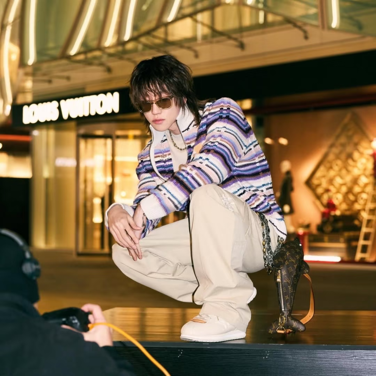 Behind-the-scenes cut of The 8 (SEVENTEEN)