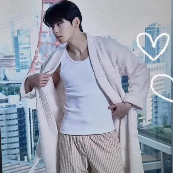 A moment captured by Eunwoo (ASTRO)'s fan