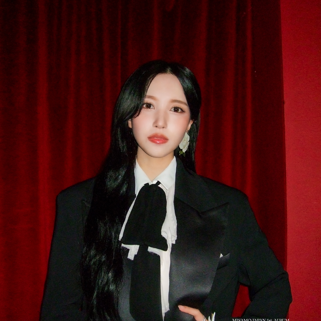 Foto aktivitas terbaru TWICE