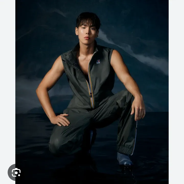 Shownu (MONSTA X)粉絲拍下的瞬間