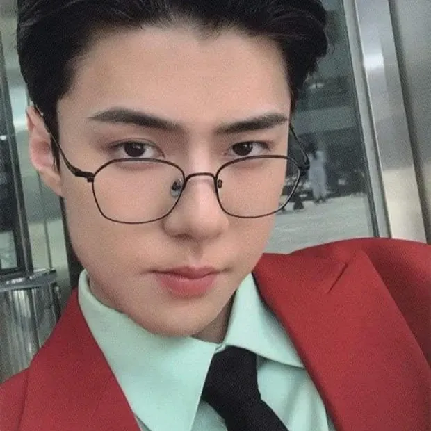 세훈 (EXO)의 최신 사진