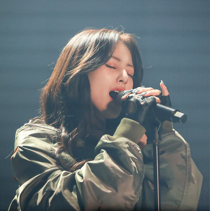 지효 (TWICE)의 비하인드 컷