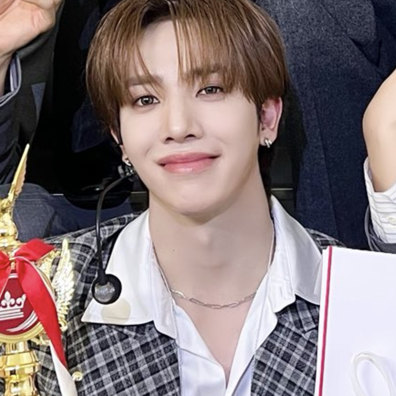 Behind-the-scenes cut of KAZUTA (n.SSign)