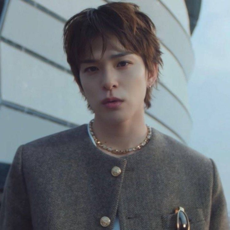 A moment captured by Asahi (TREASURE)'s fan