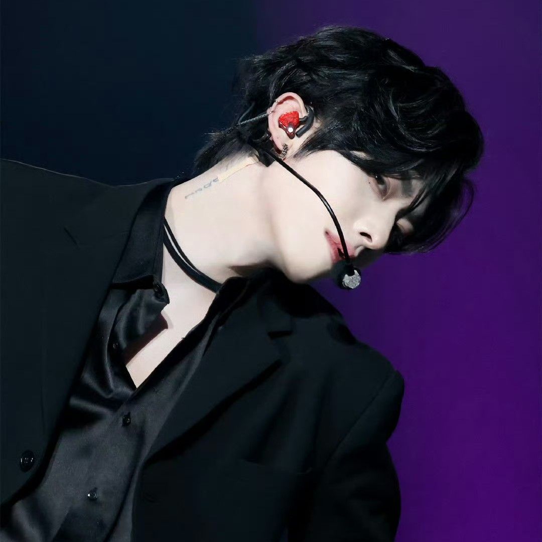 Behind-the-scenes cut of Ricky (ZEROBASEONE)