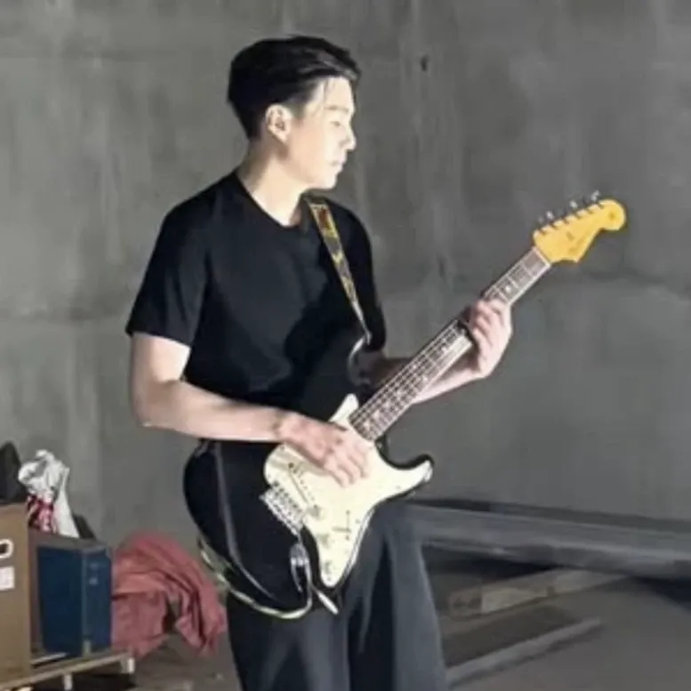 Foto terbaru SUGA (BTS)