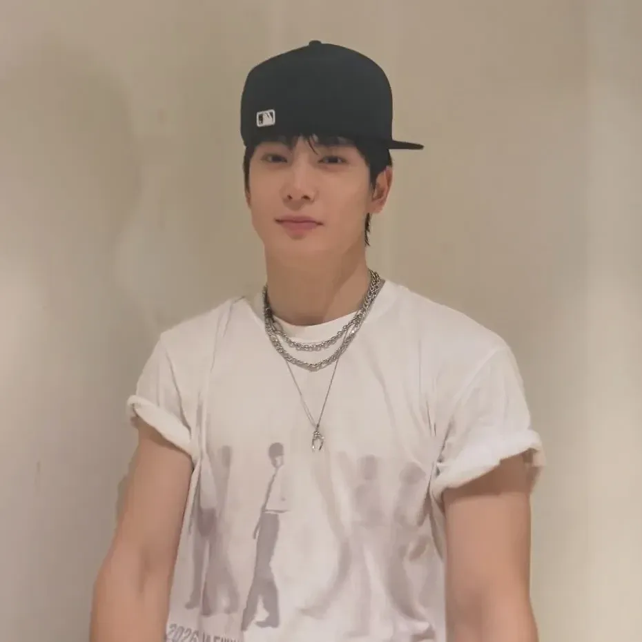 Latest photo of Jaehyun (NCT 127)