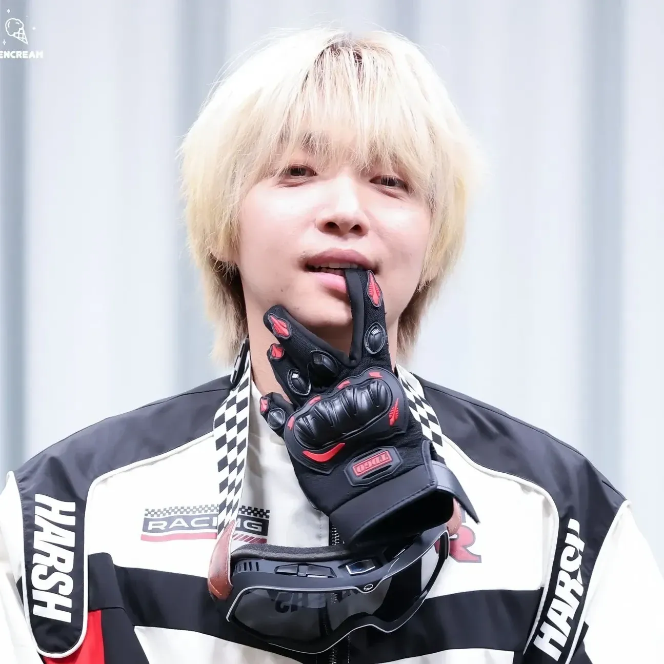 Behind-the-scenes cut of Jeong Sewoon