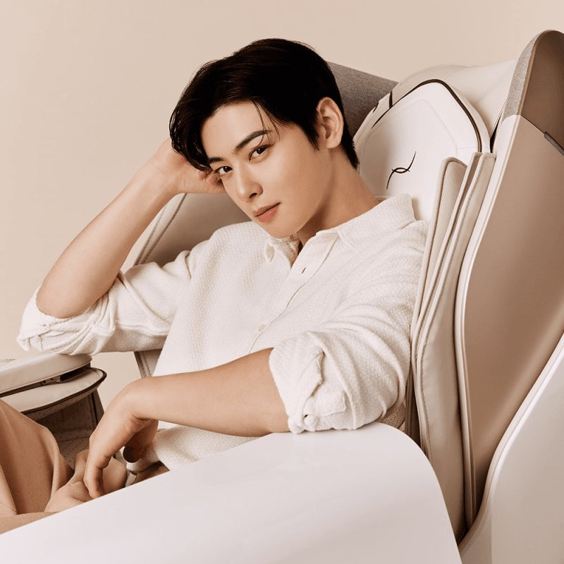 Recent activity shot of Eunwoo (ASTRO)