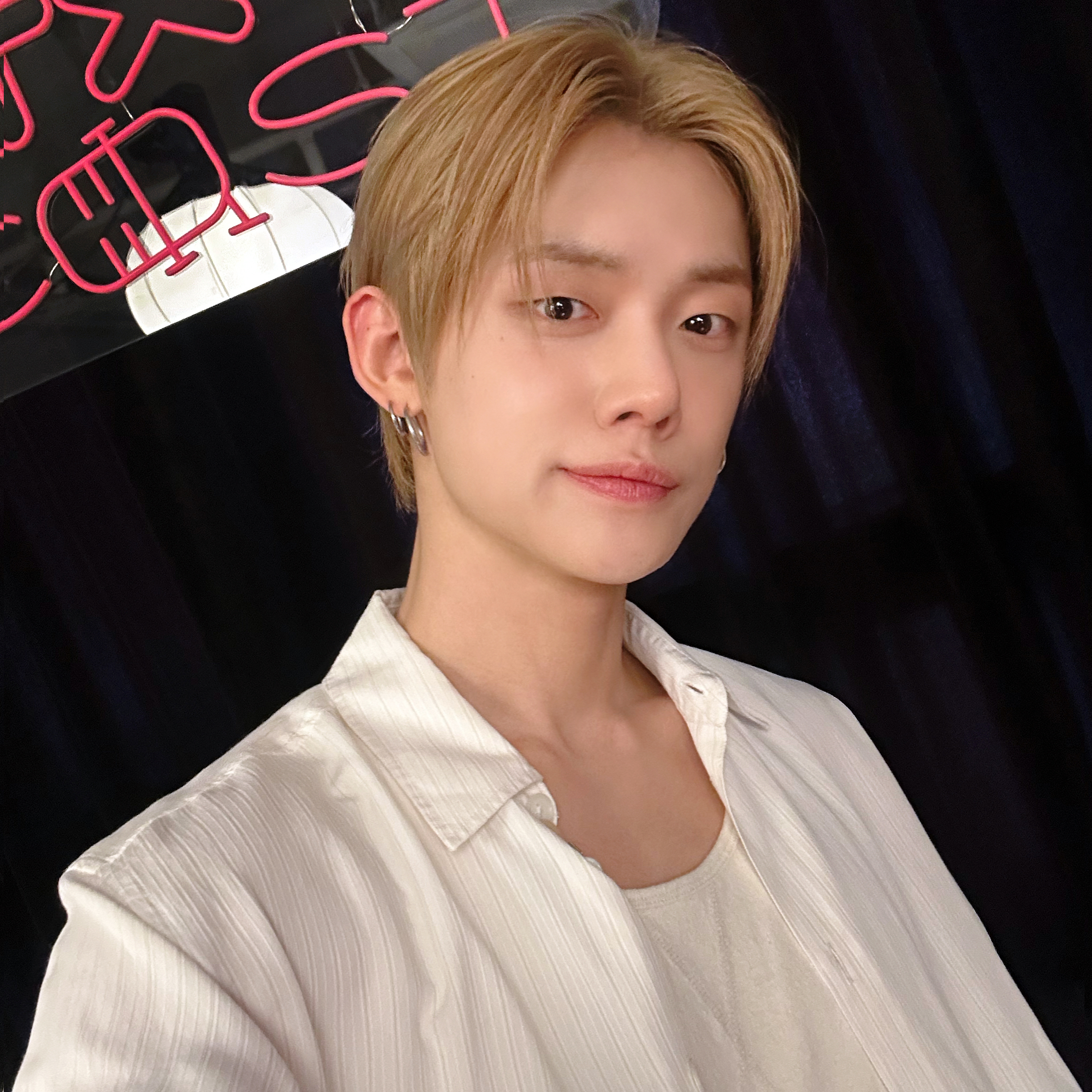Foto terbaru Yeonjun (TOMORROW X TOGETHER)