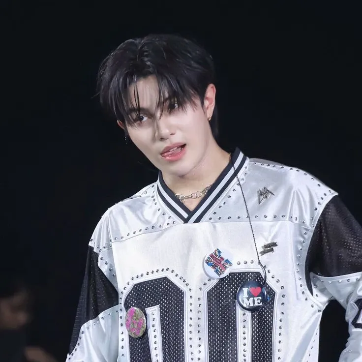 A moment captured by William (LYKN)'s fan