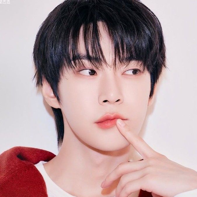 A moment captured by Doyoung (NCT 127)'s fan