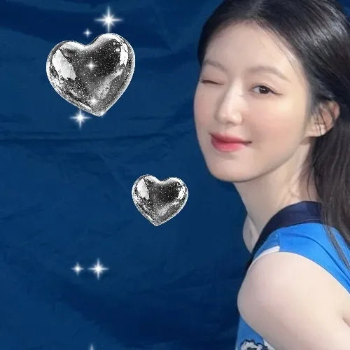 Latest photo of Shuhua (i-dle)