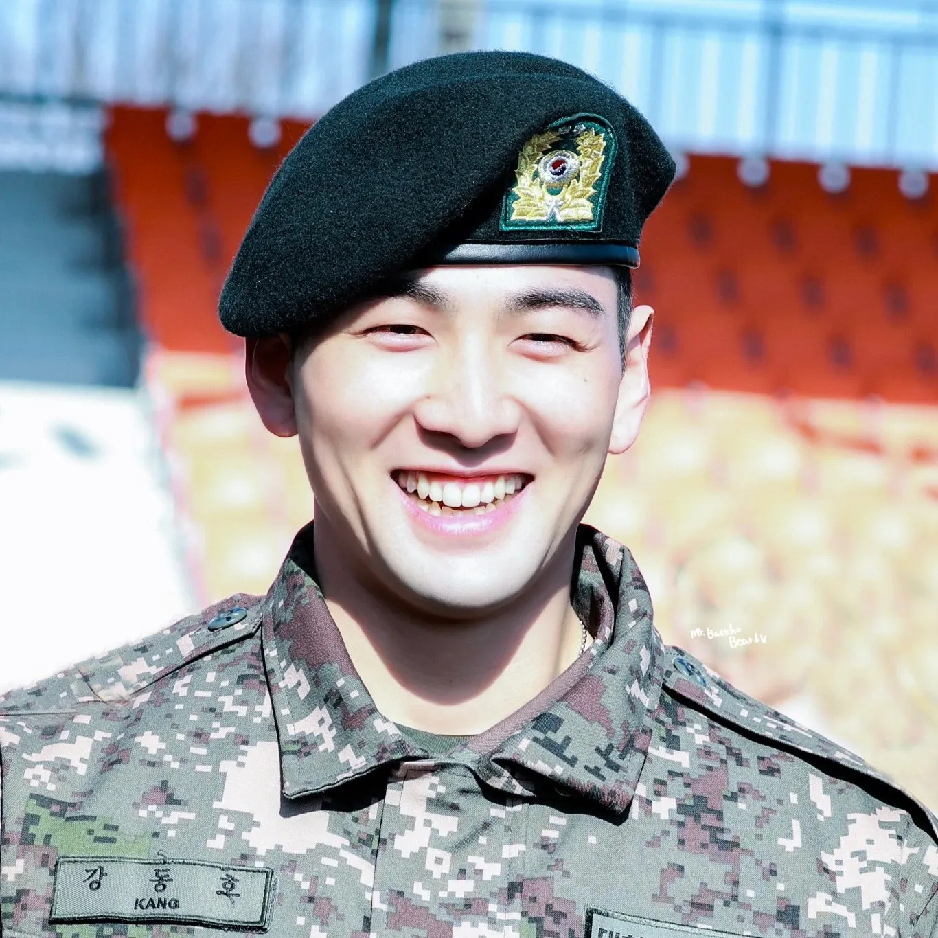 A moment captured by Baekho's fan