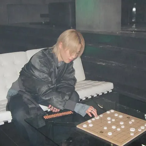 A moment captured by Jimin (BTS)'s fan