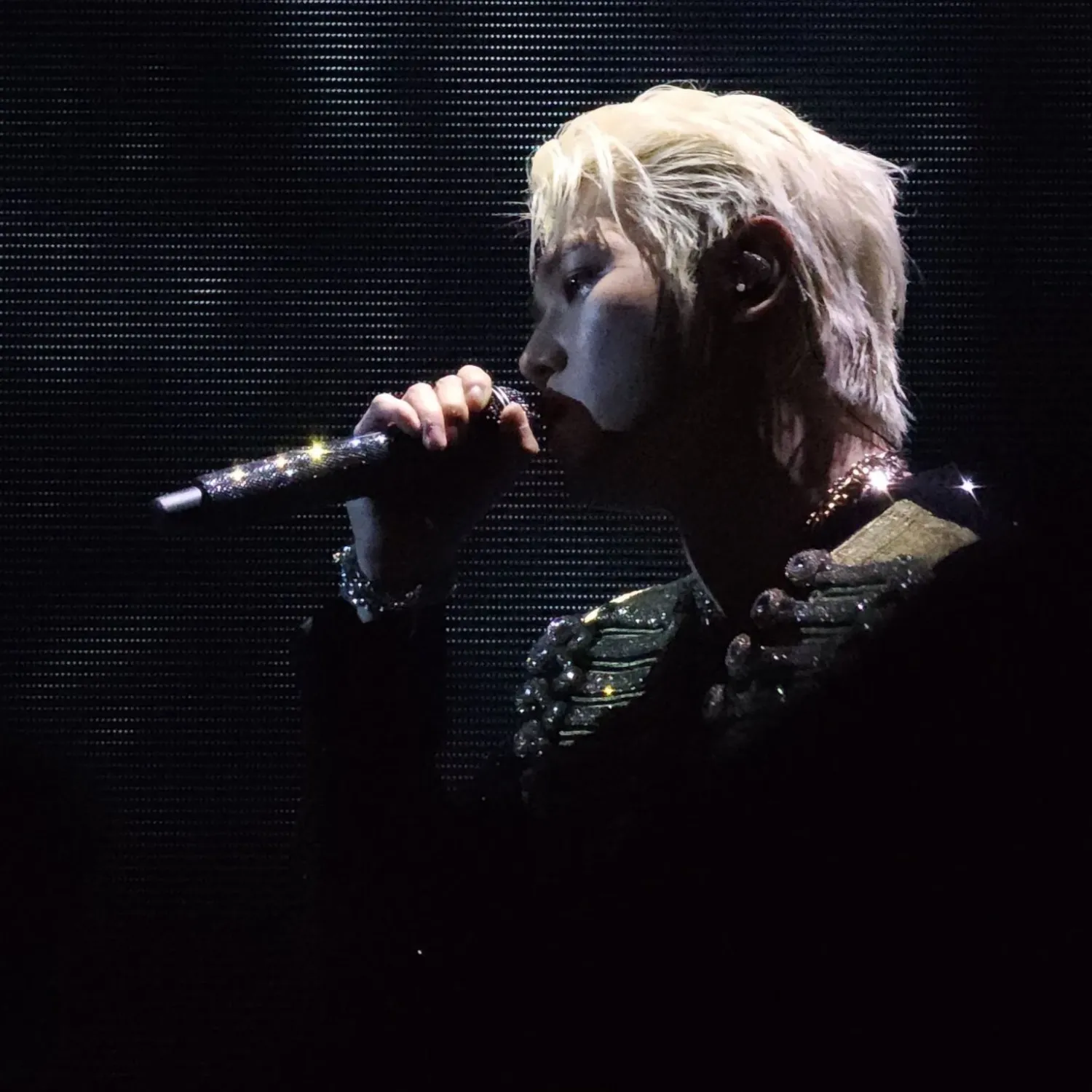 泰容 (NCT 127)的幕後花絮