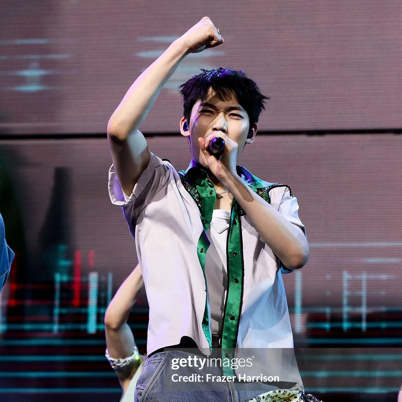 Foto aktivitas terbaru Sunoo (ENHYPEN)