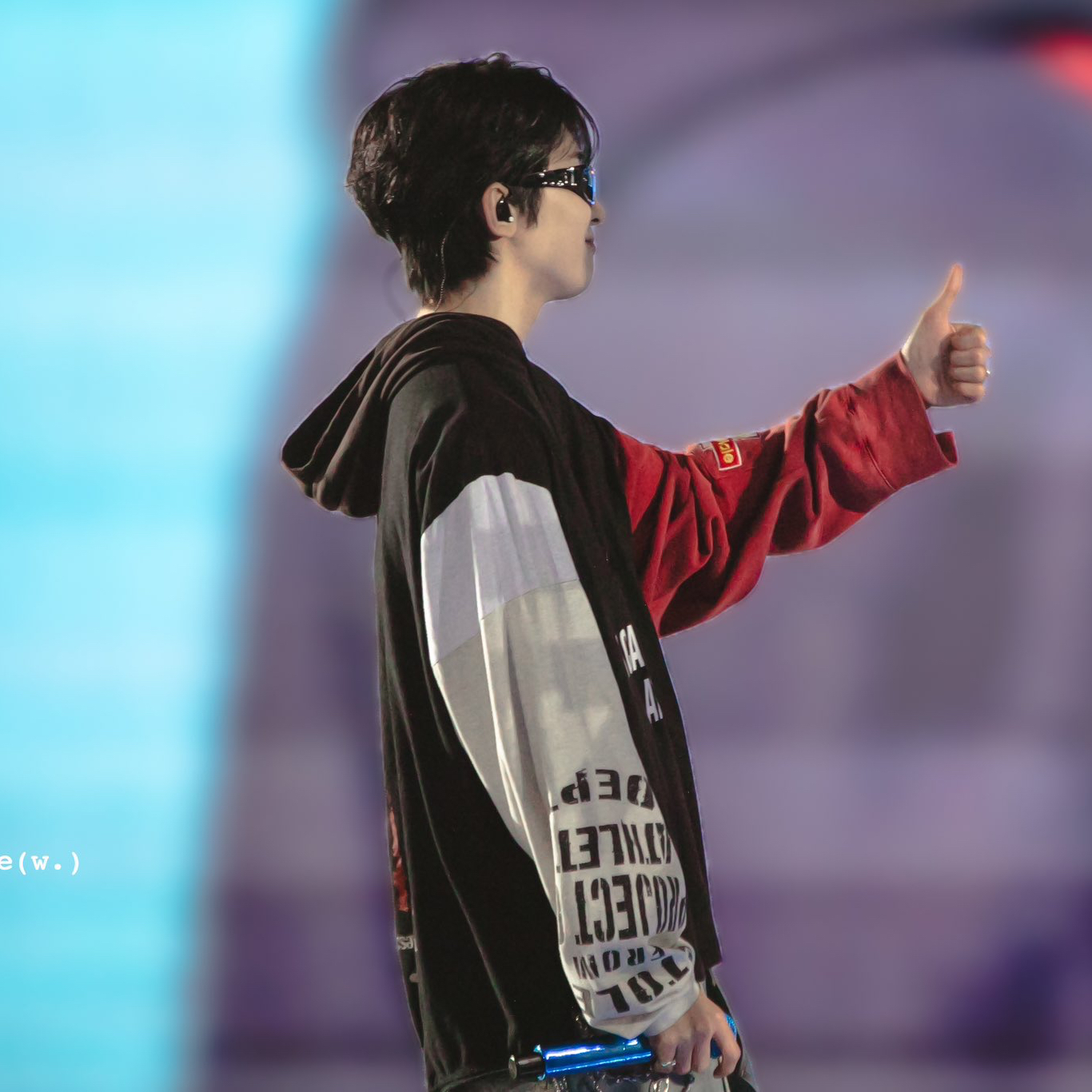 Recent activity shot of Wonwoo (SEVENTEEN)