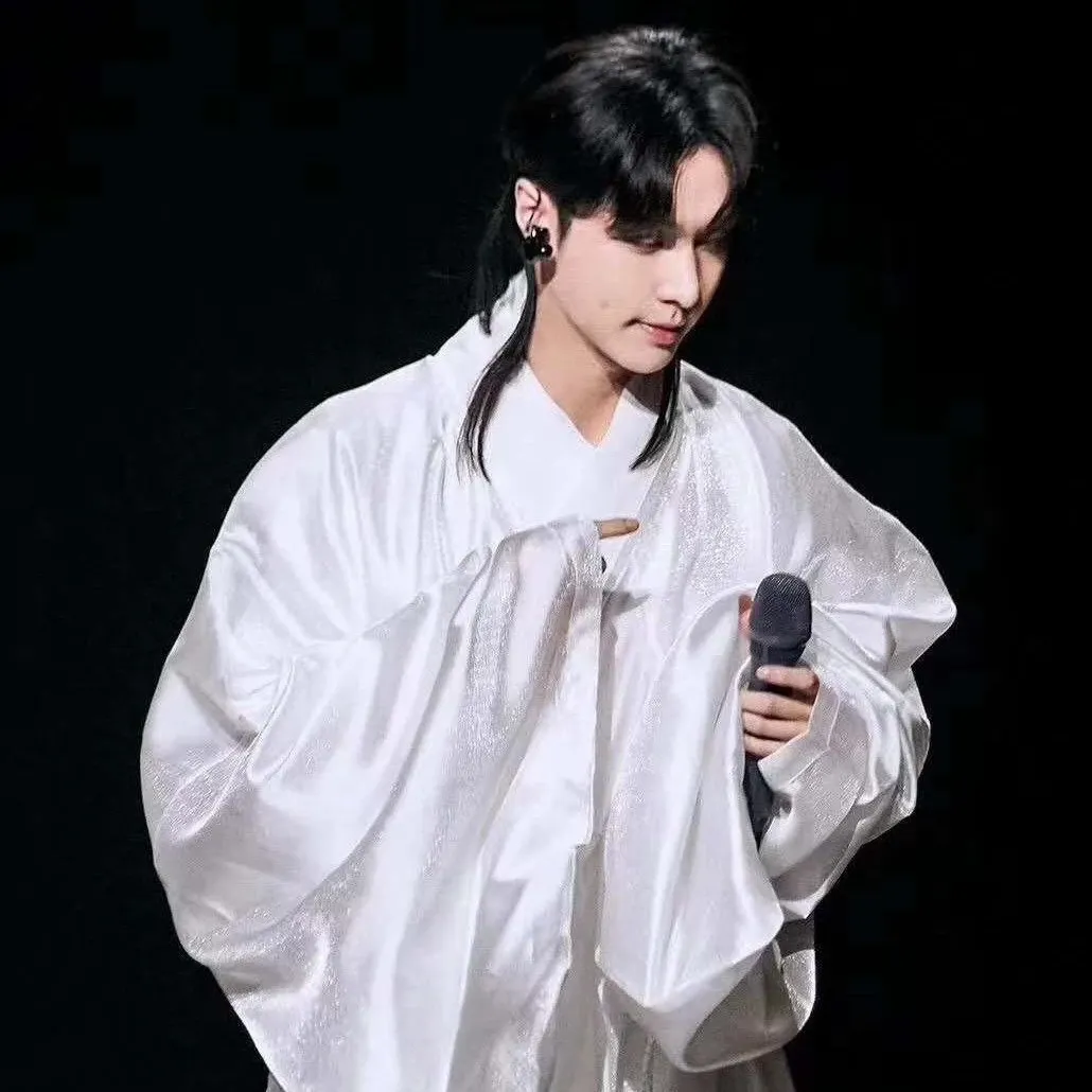 Behind-the-scenes cut of EXO