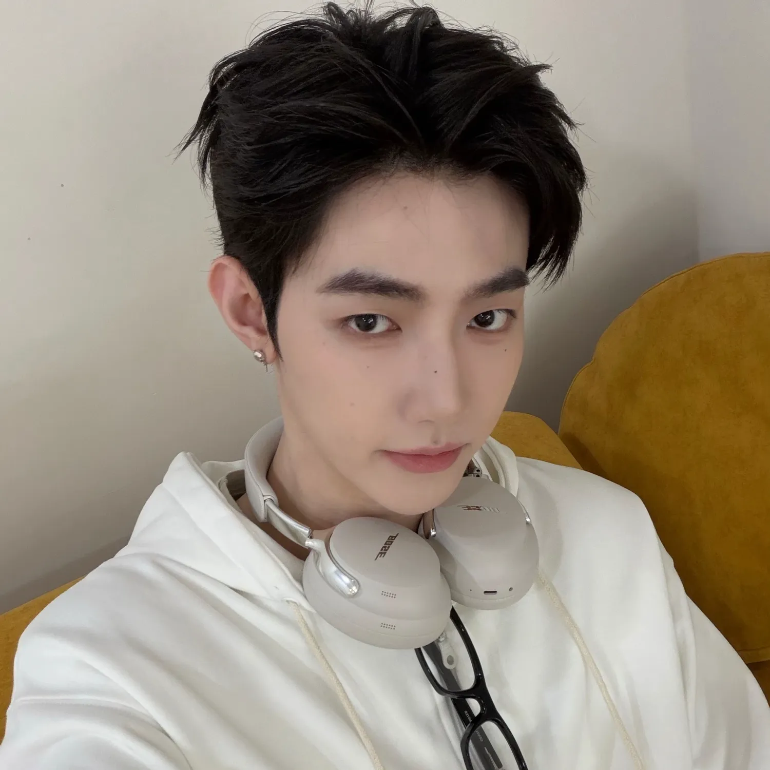 Recent activity shot of Zhang Hao (AND2BLE)