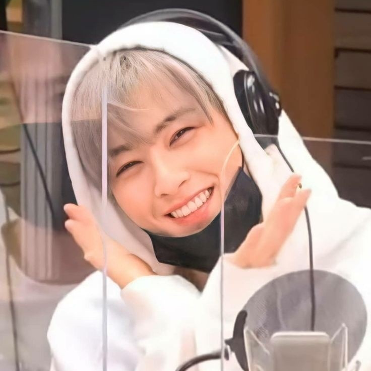 Latest photo of Eunwoo (ASTRO)