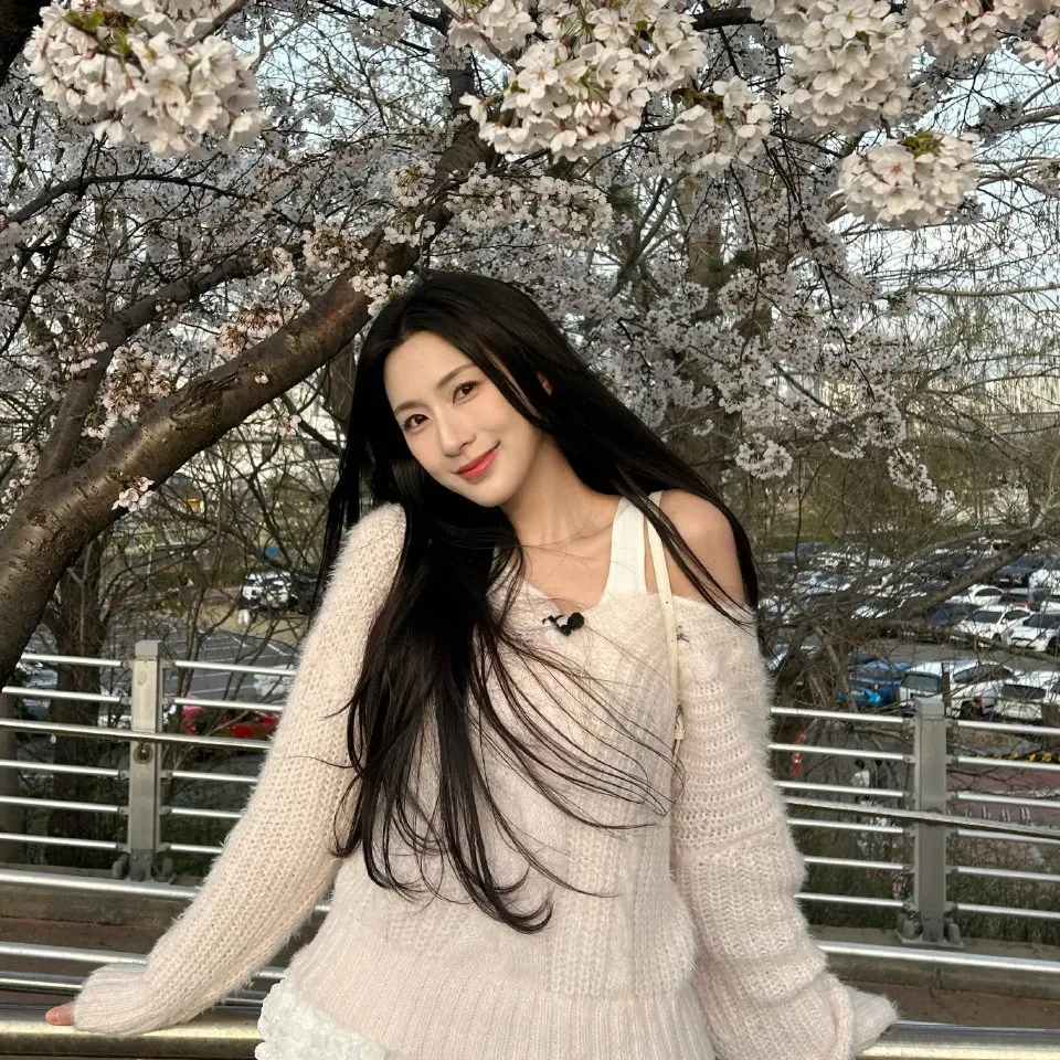 오하영 (에이핑크) 최근 활동샷