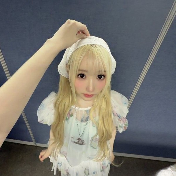 Signature photo of Mei (SAY MY NAME) capturing their charm