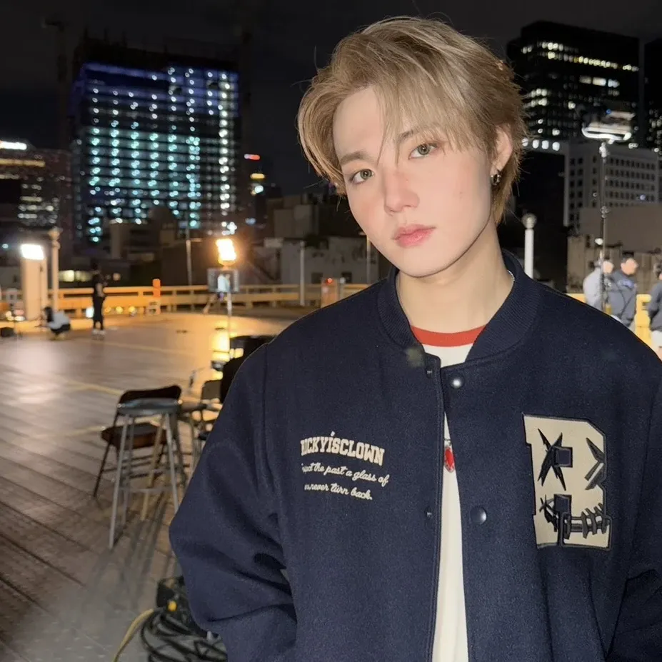 Latest photo of TREASURE