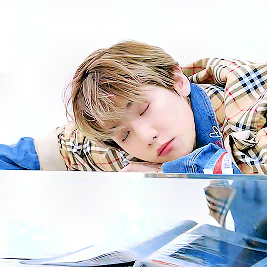 Foto terbaru Baekhyun (EXO)