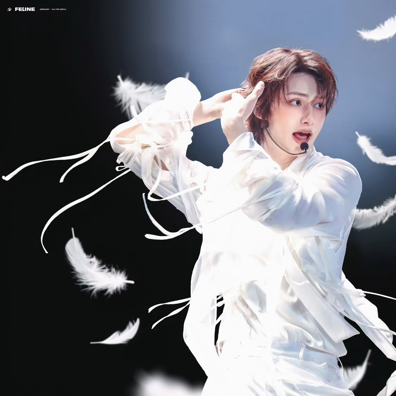 A moment captured by Jun (SEVENTEEN)'s fan