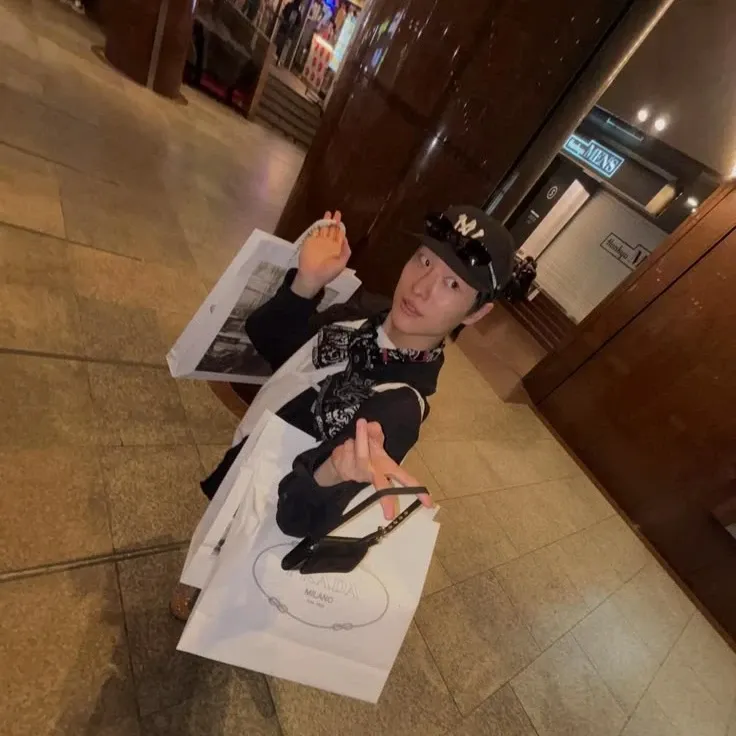 A moment captured by WOODZ's fan