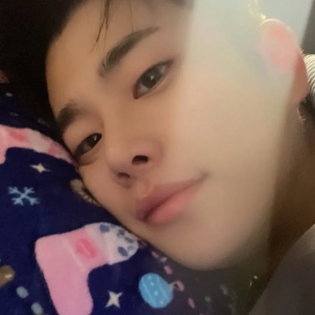 A moment captured by MJ (ASTRO)'s fan