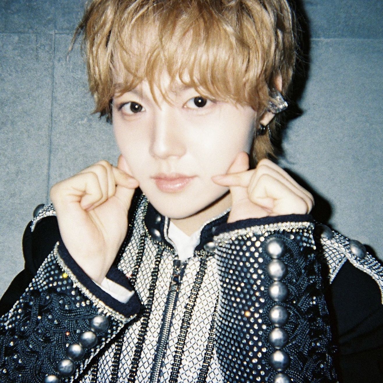 Latest photo of Doyoung (TREASURE)