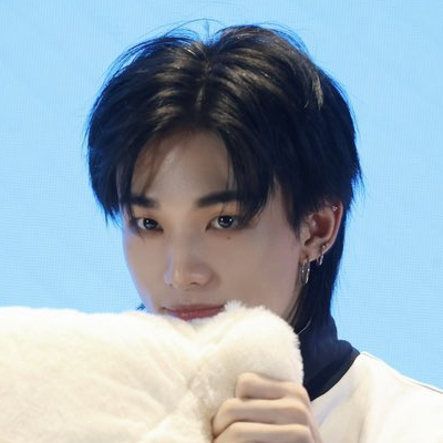 현진 (Stray Kids) 최근 활동샷