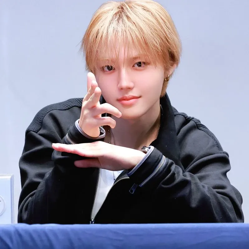 A moment captured by Doyoung (TREASURE)'s fan